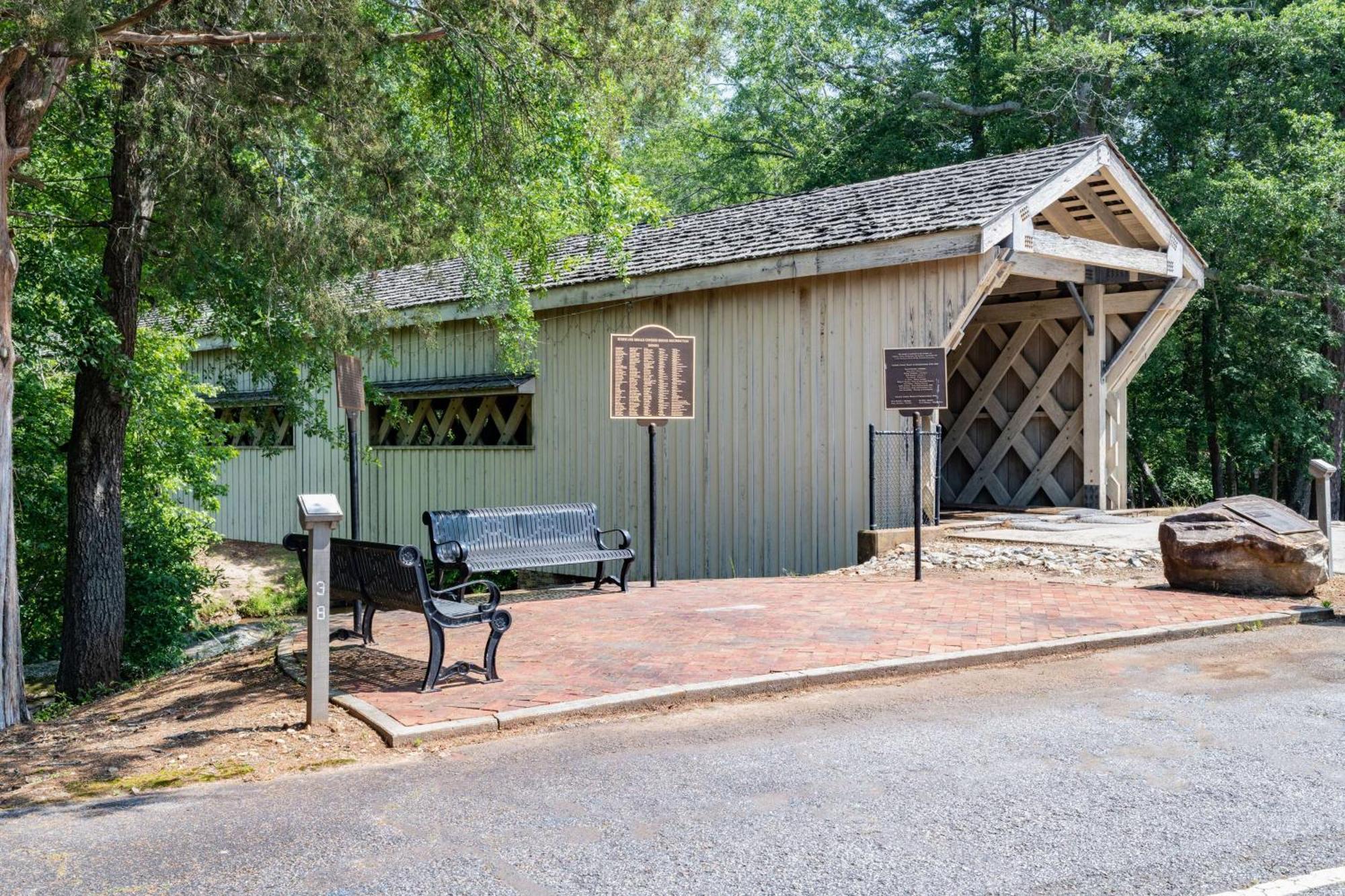 Baymont By Wyndham Commerce Ga Near Tanger Outlets Mall Exterior photo